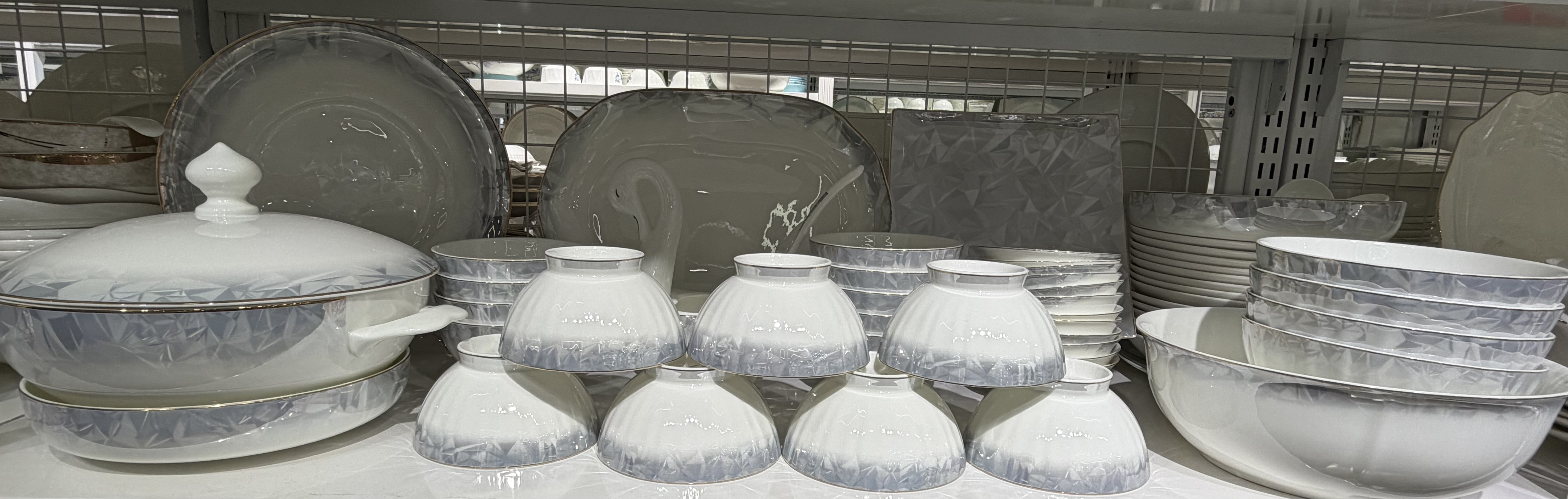 Гангар шаазан загварлаг